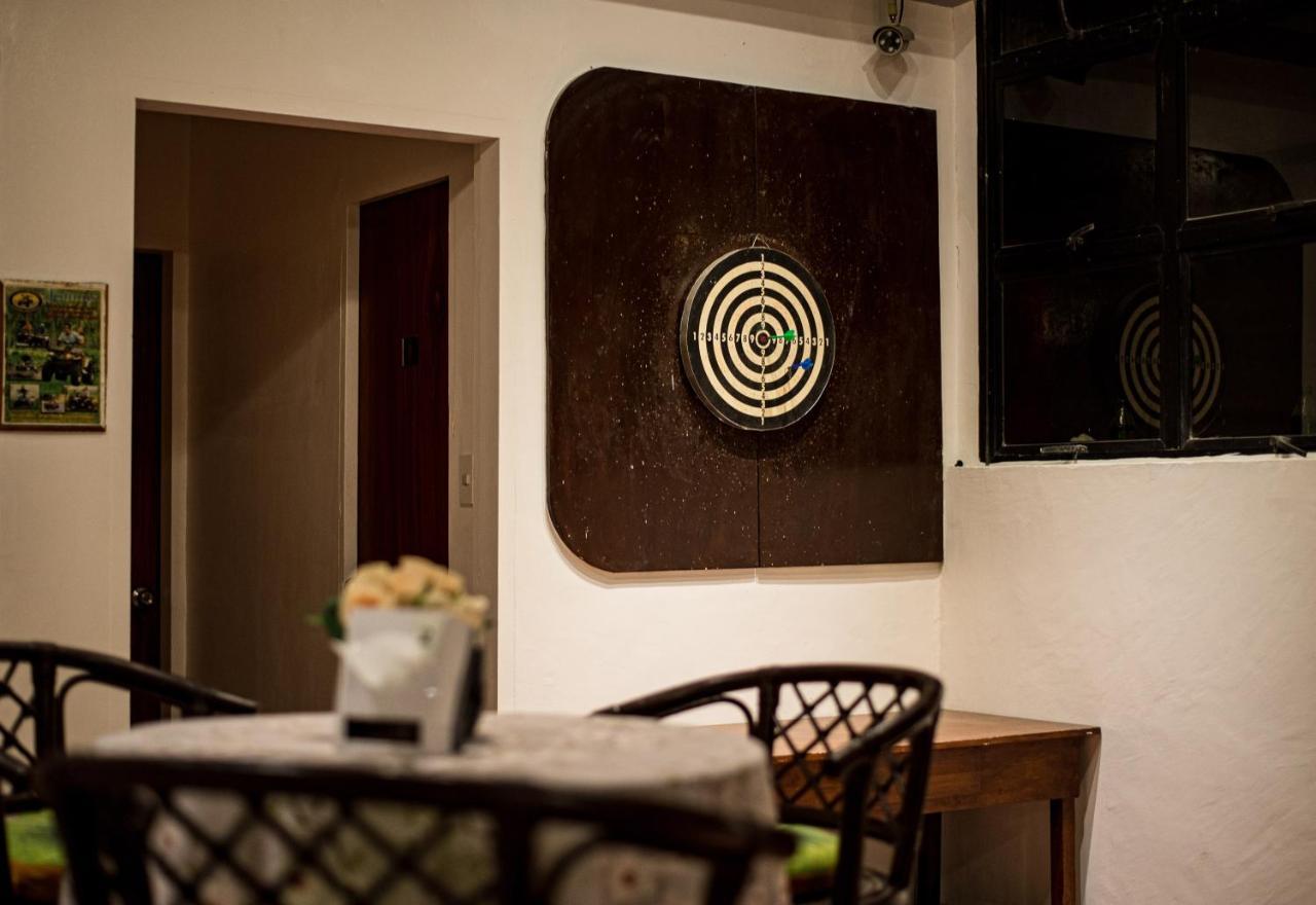 Kiwi Hotel Cebu Bagian luar foto