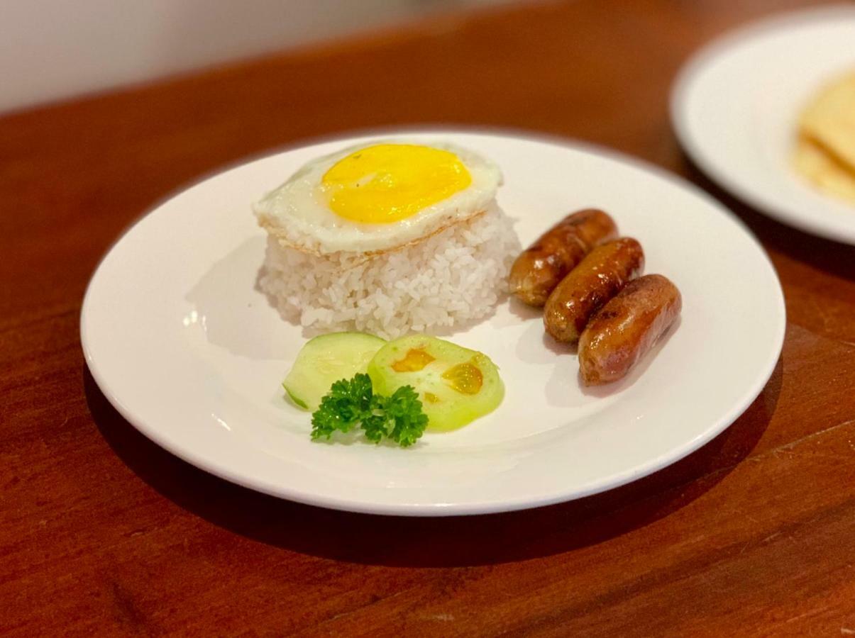 Kiwi Hotel Cebu Bagian luar foto